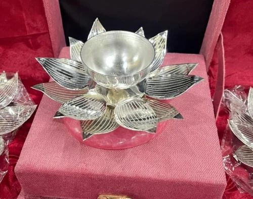 Aluminium Resin Lotus Diya - 0.8mm