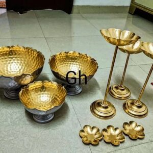 Flower Metal Urli