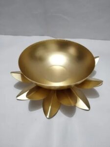 Metal Lotus Urli