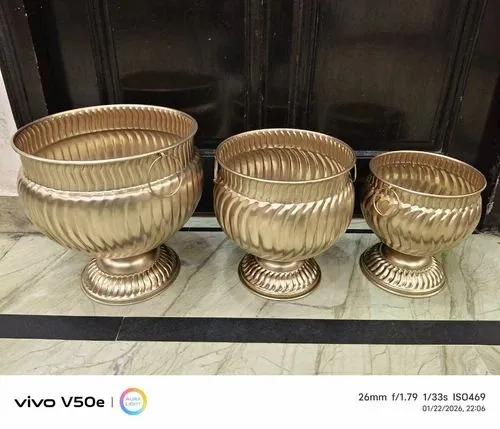 Metal Brass Urli Traditional Bowl Vessel