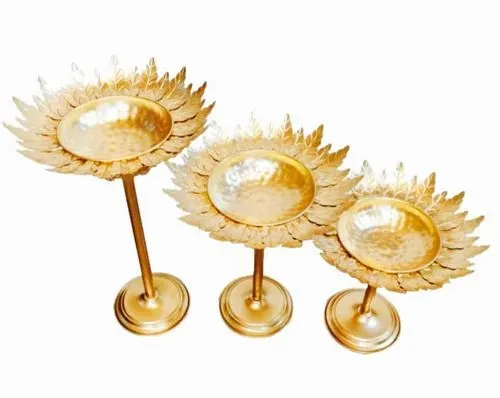 Metal Urli Stand